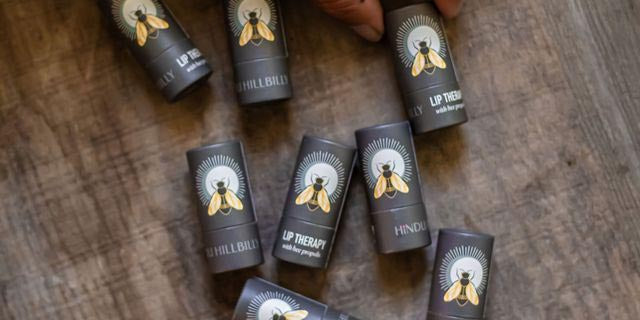 Propolis lip balm