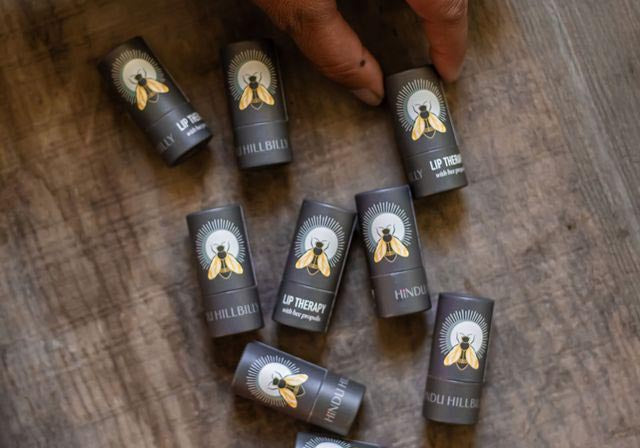 Propolis lip balm